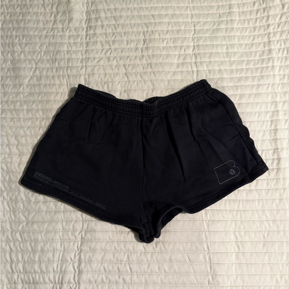 Beyoncé Women's Black Athletic Shorts